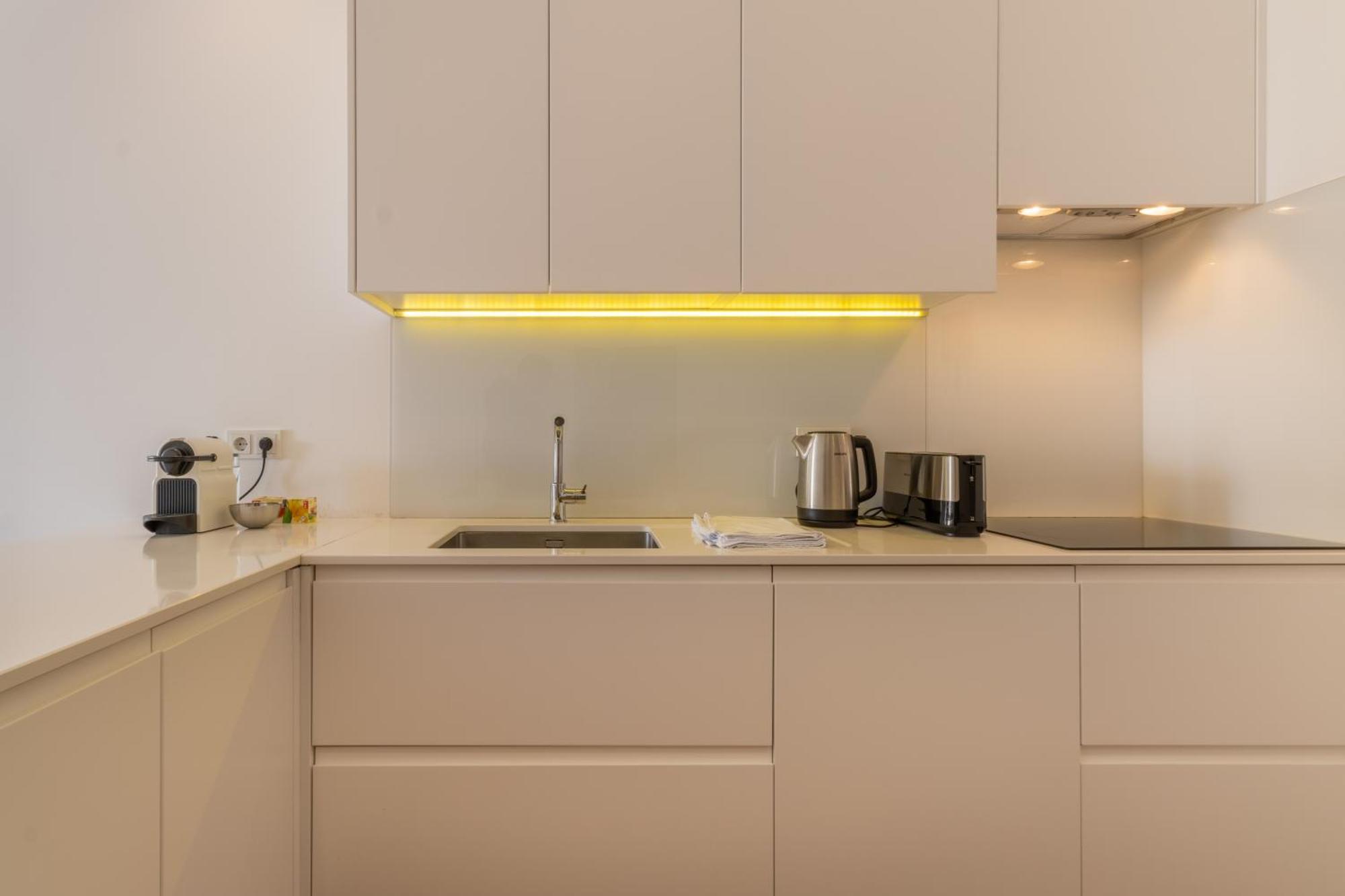 Modern 3Br, Terrace, Ac/Heating & Self Check-In Διαμέρισμα Lisboa Εξωτερικό φωτογραφία