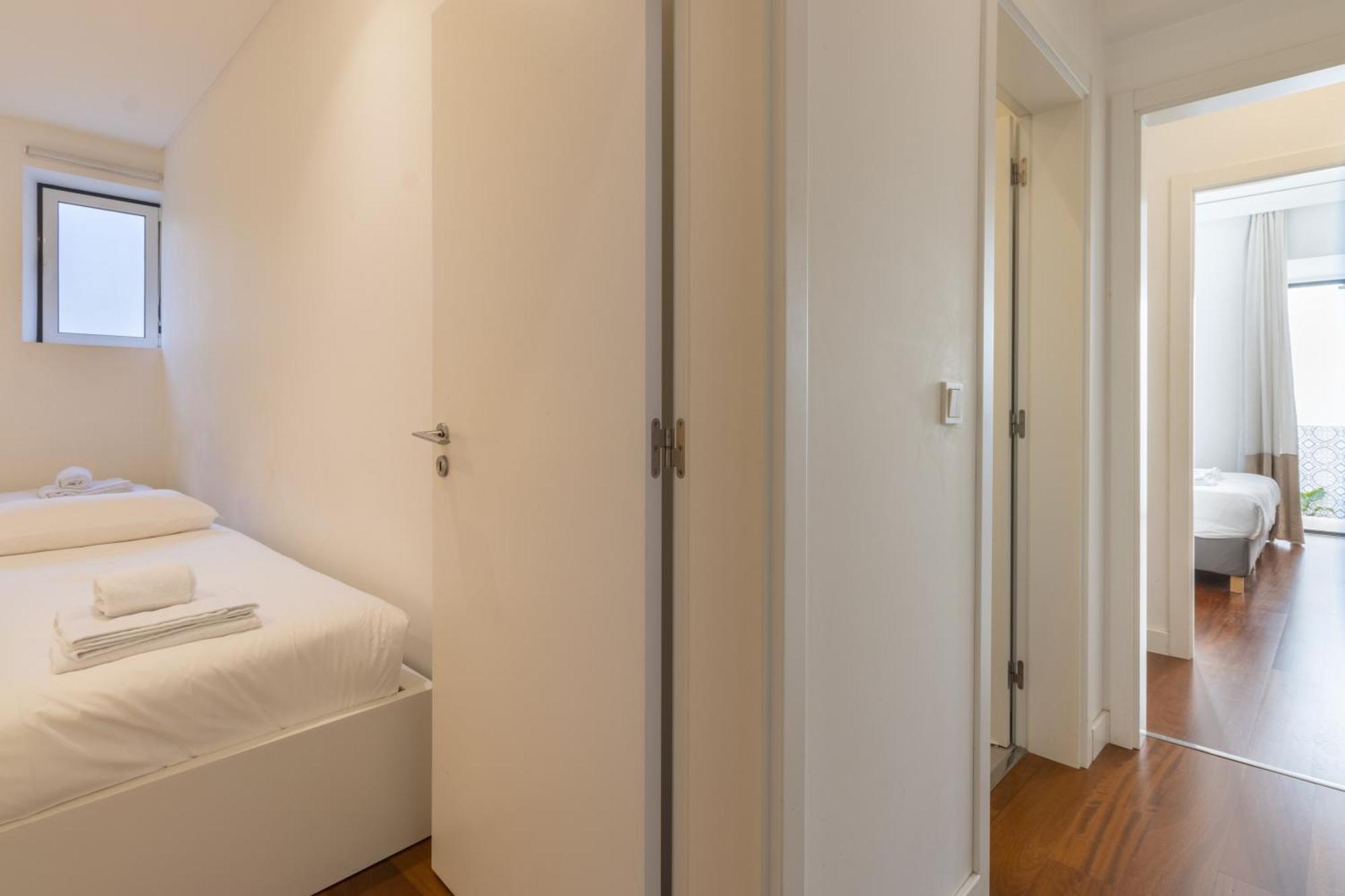 Modern 3Br, Terrace, Ac/Heating & Self Check-In Διαμέρισμα Lisboa Εξωτερικό φωτογραφία