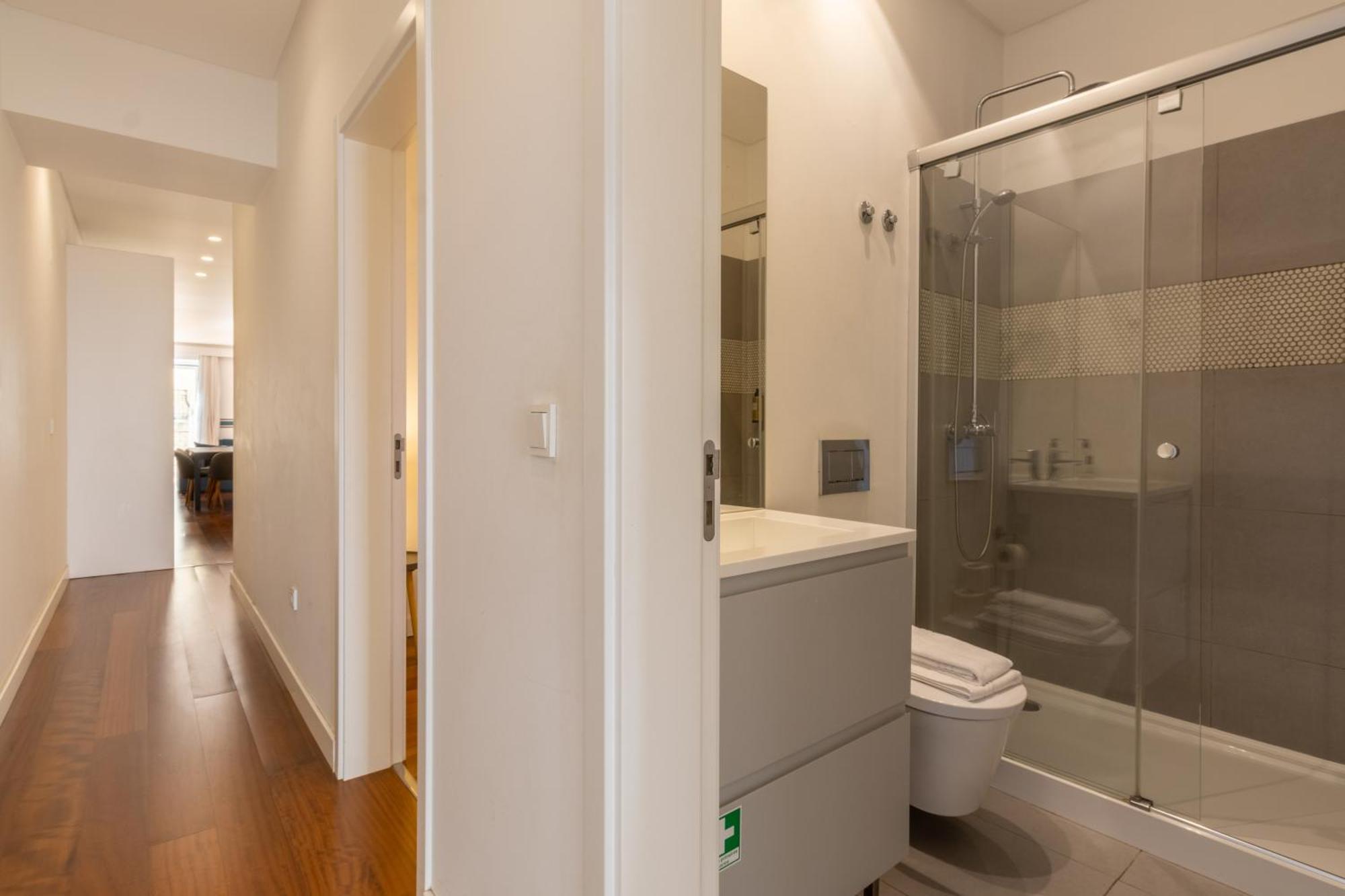Modern 3Br, Terrace, Ac/Heating & Self Check-In Διαμέρισμα Lisboa Εξωτερικό φωτογραφία